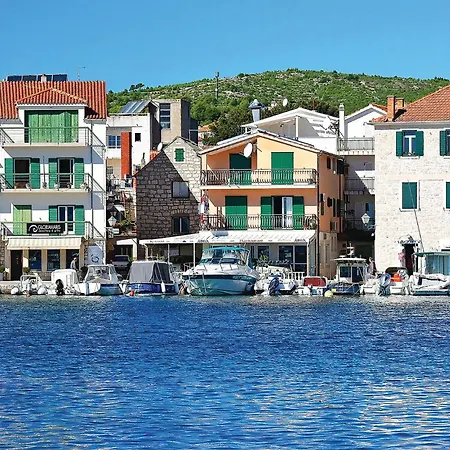 Holiday home Gorgeous In With House Sea View Srima