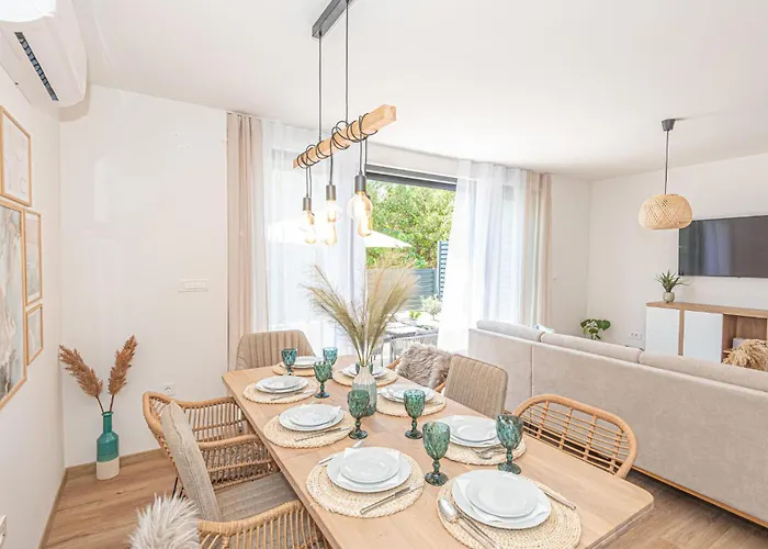 Cozy In With Wifi * Srima