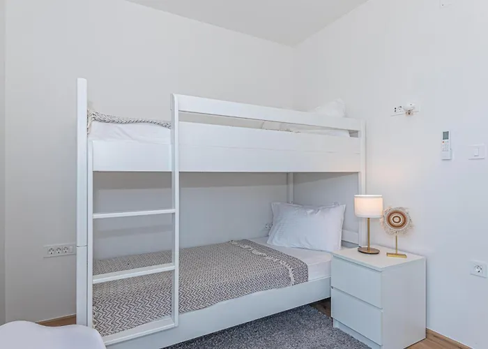 Cozy In With Wifi Vikendica Srima