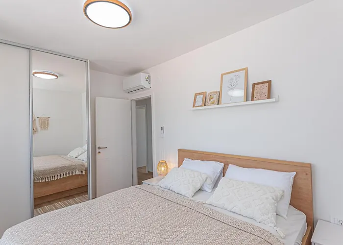 Cozy In With Wifi Ferienhaus Srima