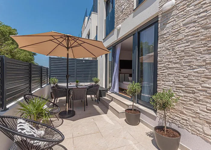 Cozy In With Wifi Srima